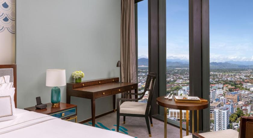 Melia Vinpearl Hue_64193