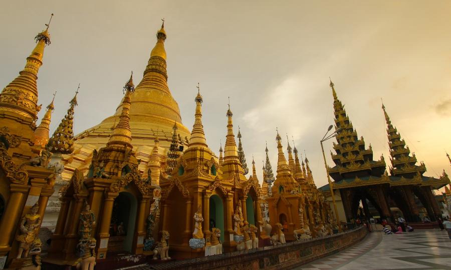 Myanmar - Asiens goldene Perle mit Baden in Ngapali_64958